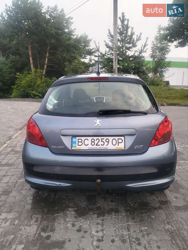 Хэтчбек Peugeot 207 2008 в Львове