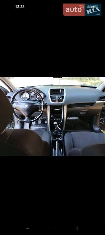 Хэтчбек Peugeot 207 2008 в Ровно