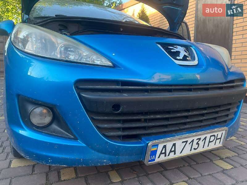 Хетчбек Peugeot 207 2012 в Борисполі