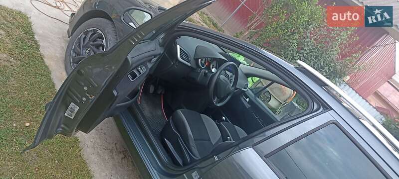 Универсал Peugeot 207 2009 в Ивано-Франковске