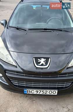 Универсал Peugeot 207 2011 в Львове