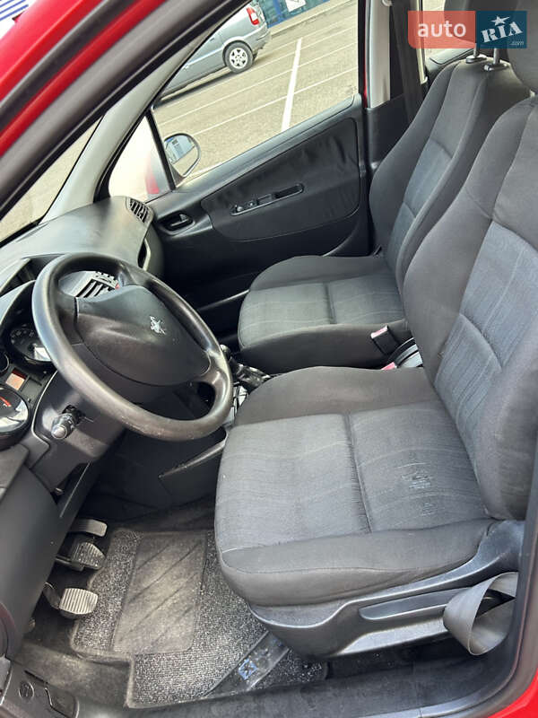 Хэтчбек Peugeot 207 2009 в Ковеле