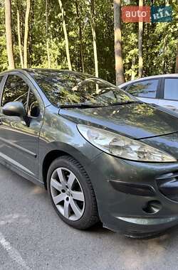 Хетчбек Peugeot 207 2007 в Умані