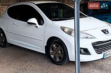Хэтчбек Peugeot 207 2010 в Одессе