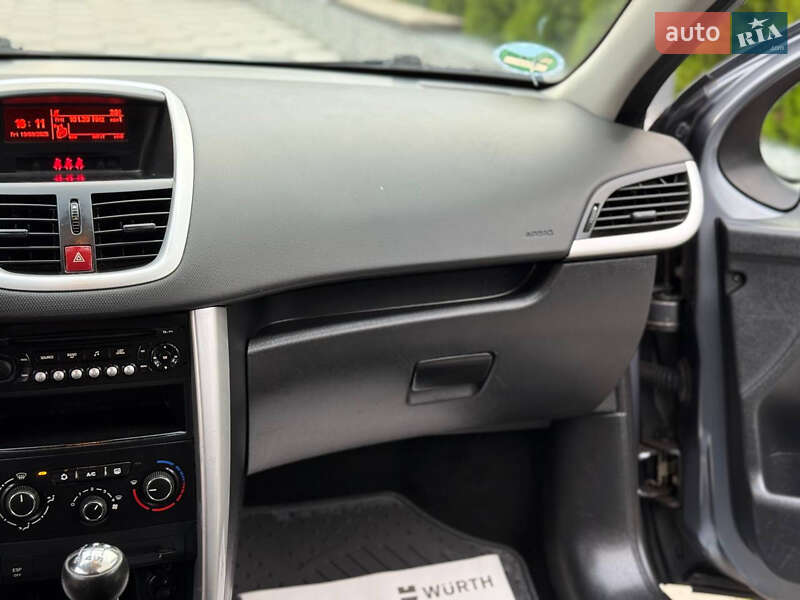 Універсал Peugeot 207 2011 в Летичіві