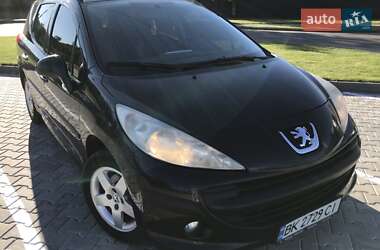 Универсал Peugeot 207 2008 в Сарнах
