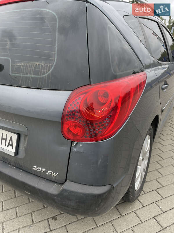 Універсал Peugeot 207 2011 в Ковелі