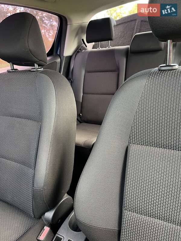 Хетчбек Peugeot 207 2010 в Каневі