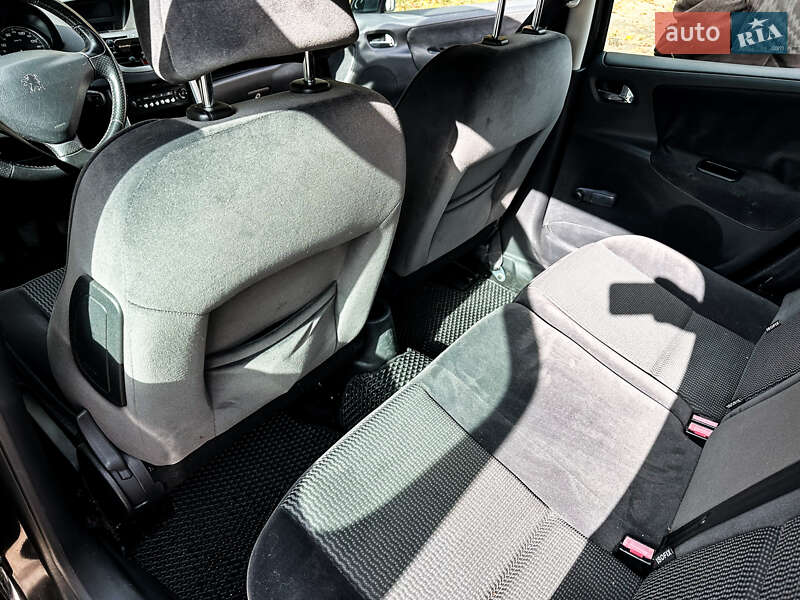 Хэтчбек Peugeot 207 2007 в Млинове фото 13 Хэтчбек Peugeot 207 2007 в Млинове