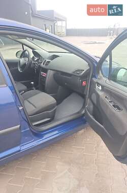 Универсал Peugeot 207 2009 в 