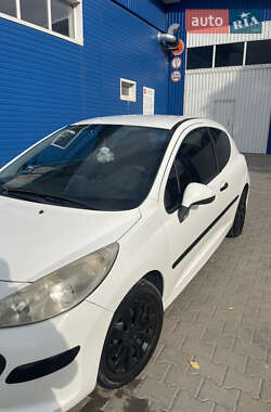 Хэтчбек Peugeot 207 2008 в 