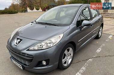 Хэтчбек Peugeot 207 2011 в Харькове