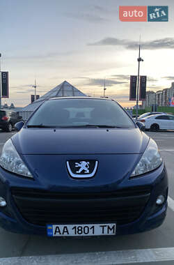 Хэтчбек Peugeot 207 2009 в 