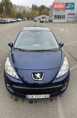 Хетчбек Peugeot 207 2010 в Києві