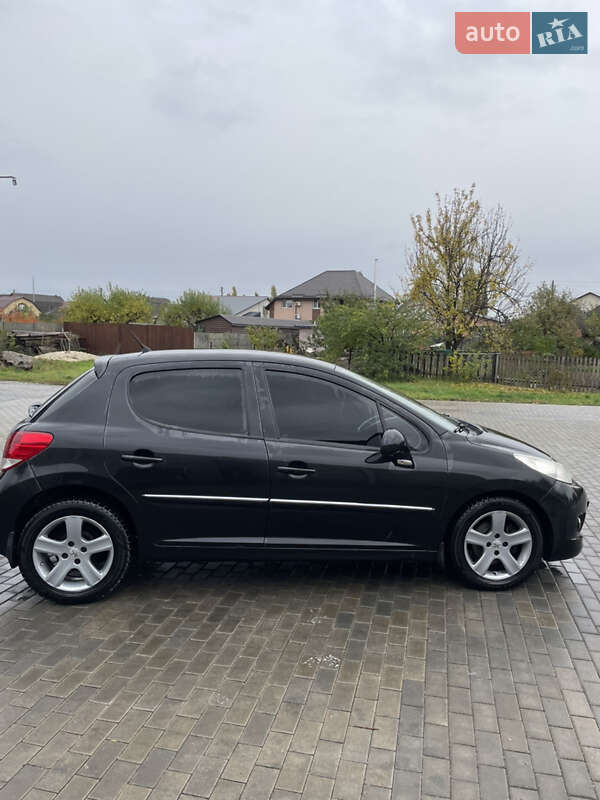 Універсал Peugeot 207 2011 в Білій Церкві