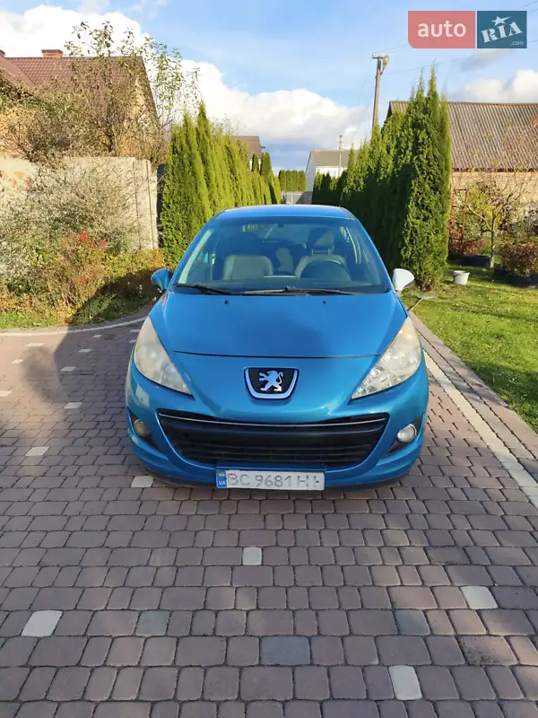 Peugeot 207 2011