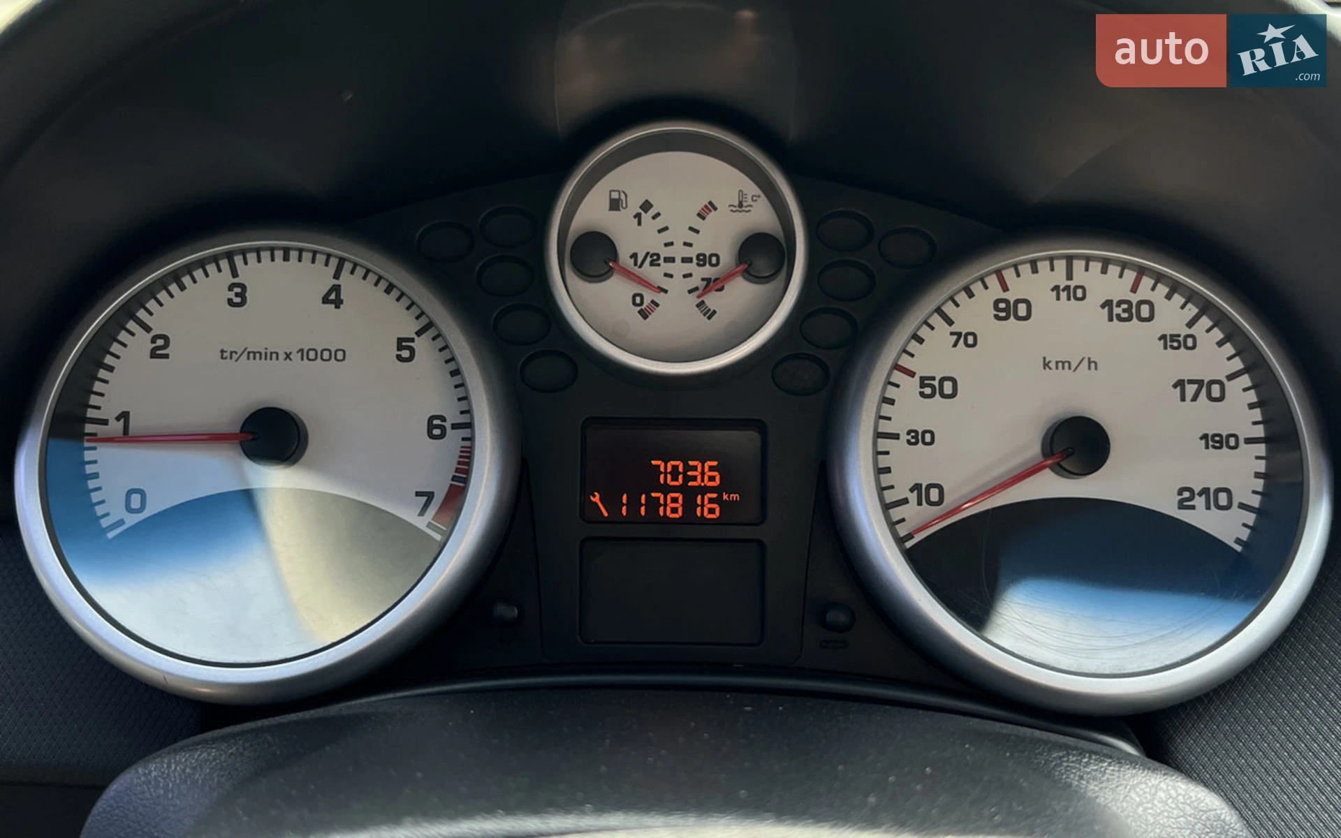 2010 Peugeot 207 - мініатюра 12