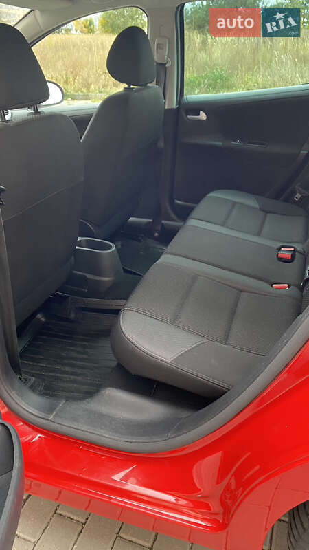 Универсал Peugeot 207 2013 в Умани фото 9 Универсал Peugeot 207 2013 в Умани