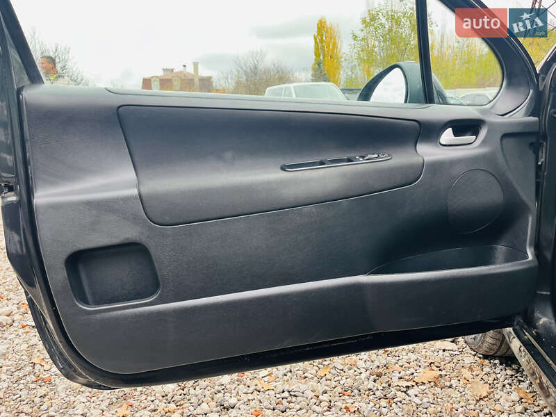 Хетчбек Peugeot 207 2012 в Харкові