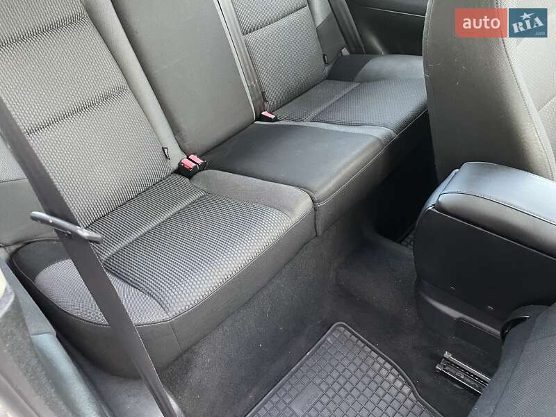 Хэтчбек Peugeot 207 2012 в Киеве фото 25 Хэтчбек Peugeot 207 2012 в Киеве