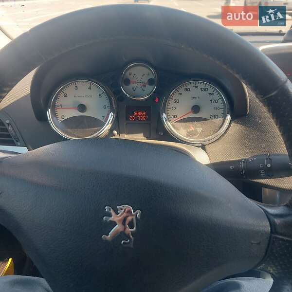 Універсал Peugeot 207 2008 в Нововолинську