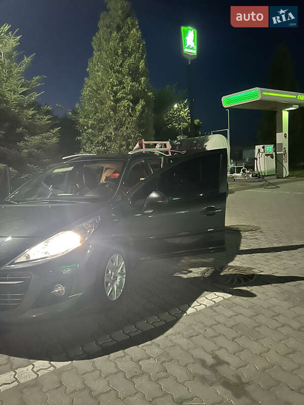 Универсал Peugeot 207 2012 в Надворной
