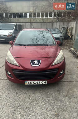 Хэтчбек Peugeot 207 2010 в Львове