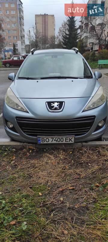 Peugeot 207 2010