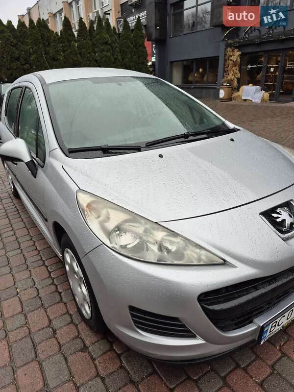 Універсал Peugeot 207 2011 в Львові