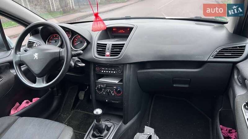 Хэтчбек Peugeot 207 2008 в Житомире фото 7 Хэтчбек Peugeot 207 2008 в Житомире