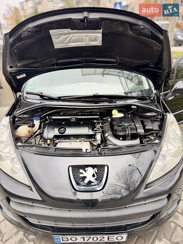 Універсал Peugeot 207 2011 в Тернополі