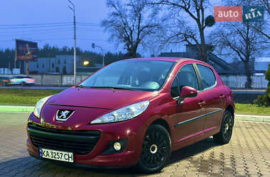 Хетчбек Peugeot 207 2010 в Києві