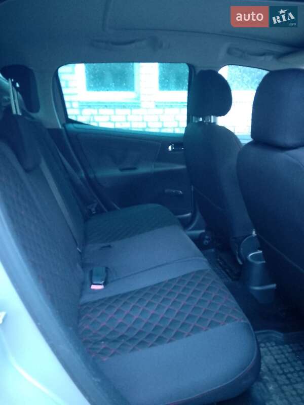 Универсал Peugeot 207 2007 в Черкассах фото 12 Универсал Peugeot 207 2007 в Черкассах