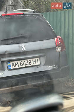 Универсал Peugeot 207 2011 в Радомышле