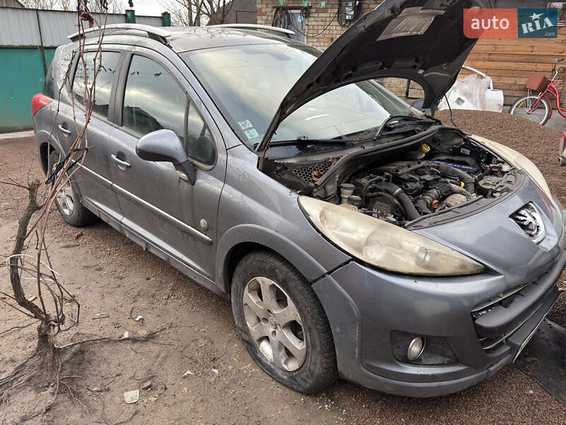 Peugeot 207 2011 Peugeot 207 2011