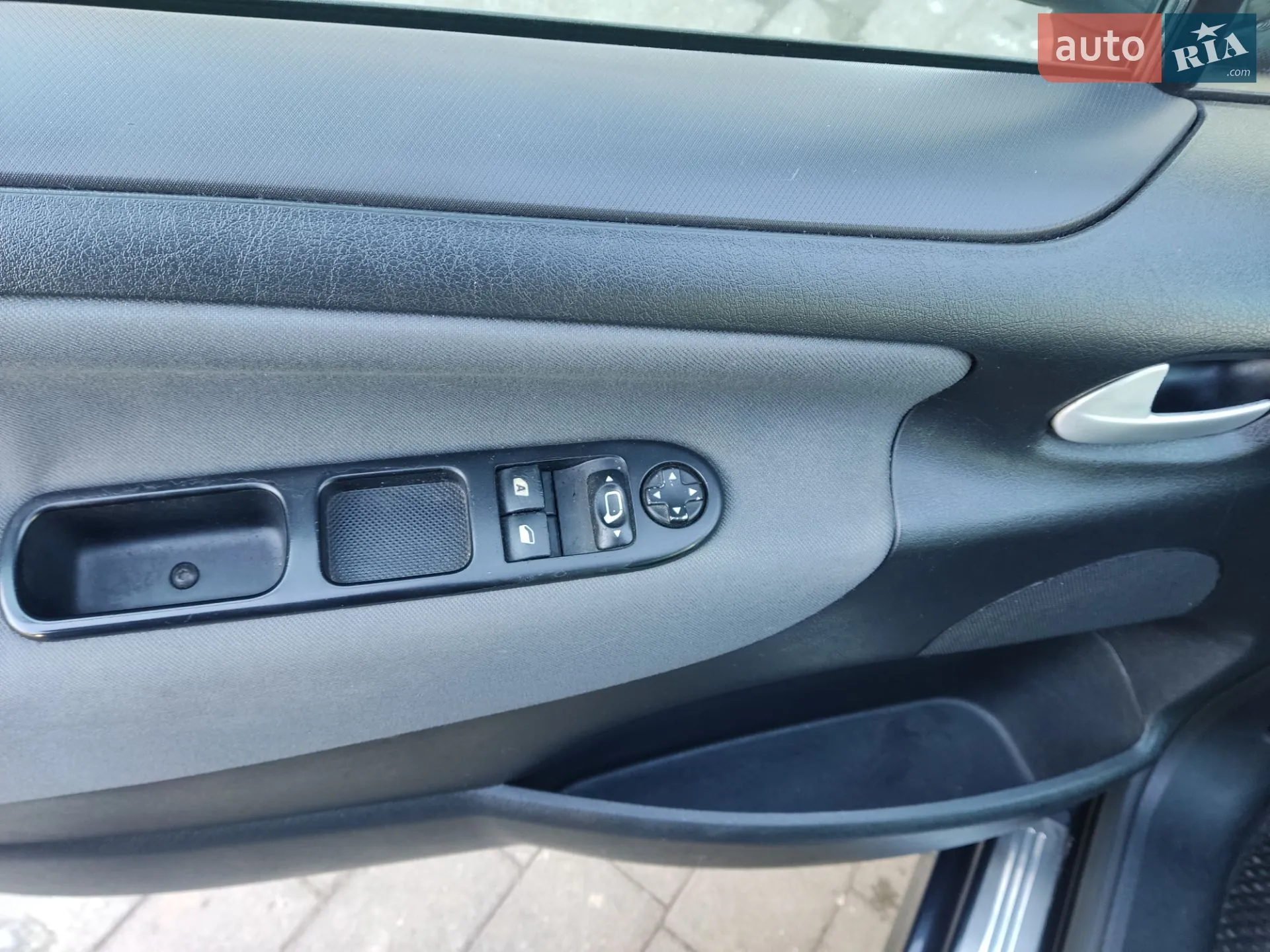 2011 Peugeot 207 - мініатюра 21
