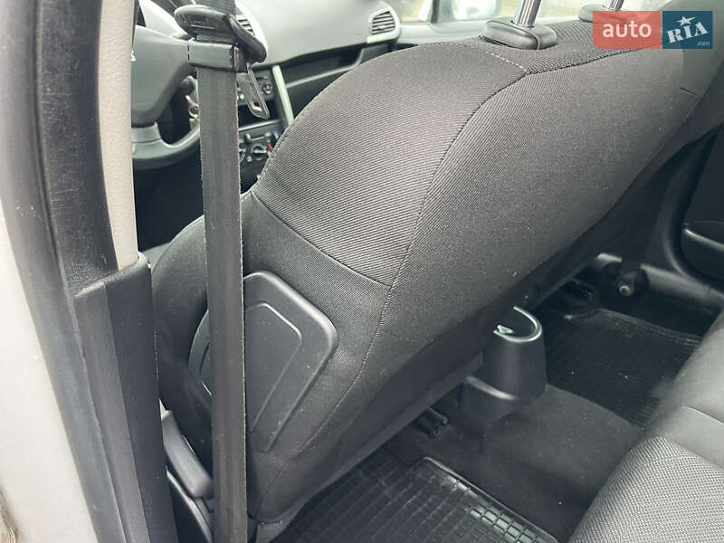 Універсал Peugeot 207 2008 в Мукачевому