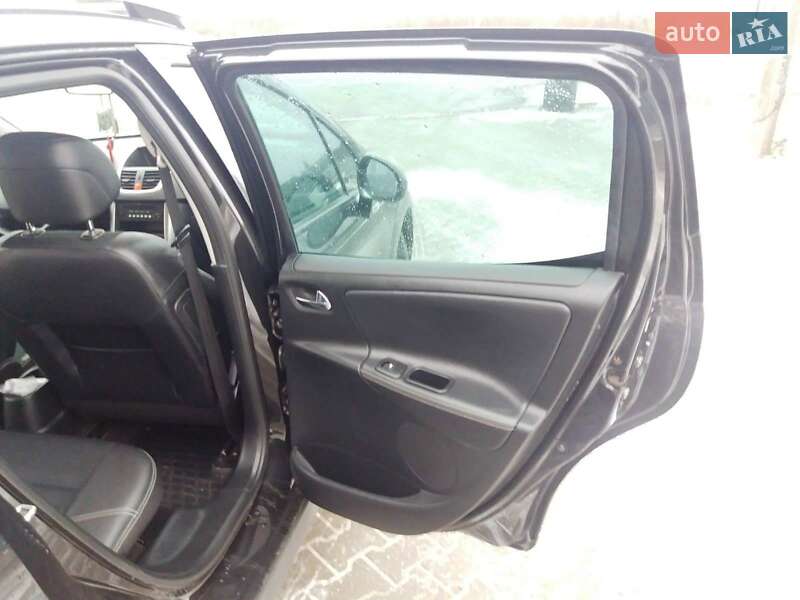 Універсал Peugeot 207 2007 в Тернополі