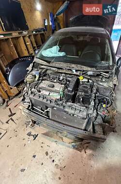 Хетчбек Peugeot 207 2011 в Кропивницькому