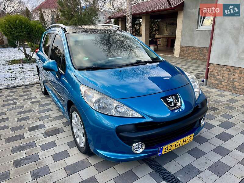 Универсал Peugeot 207 2009 в Мукачево