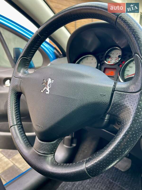 Универсал Peugeot 207 2009 в Мукачево