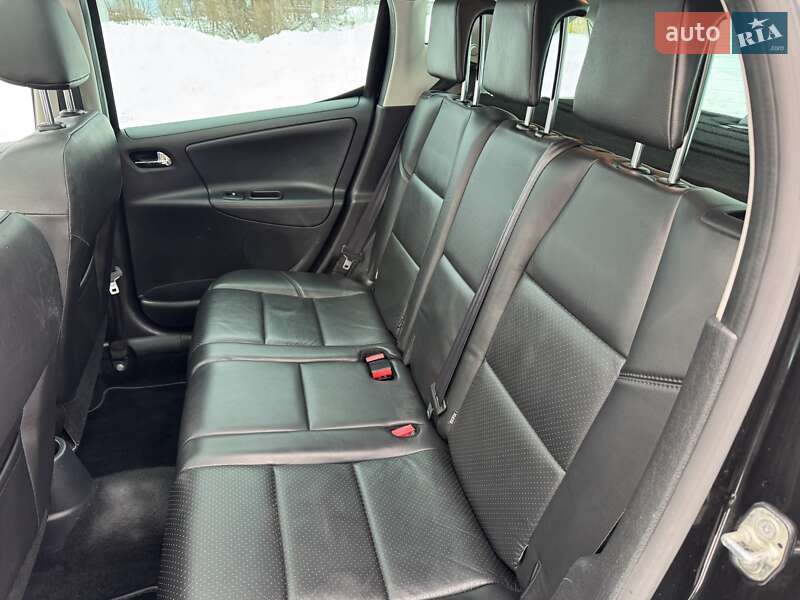 Универсал Peugeot 207 2011 в Луцке