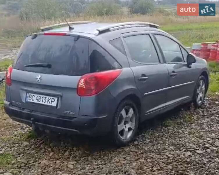 Peugeot 207 2010