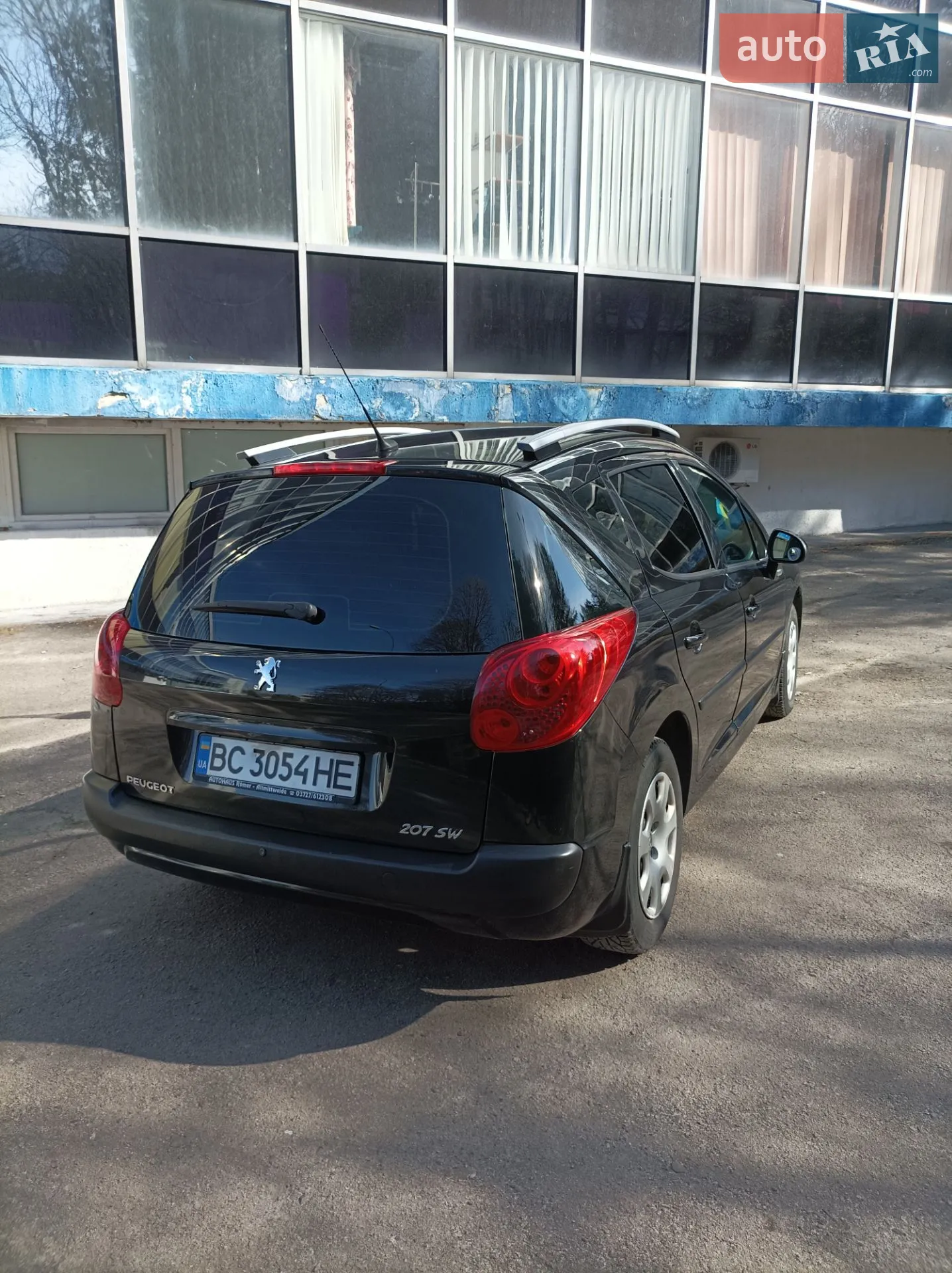 2010 Peugeot 207 - мініатюра 2