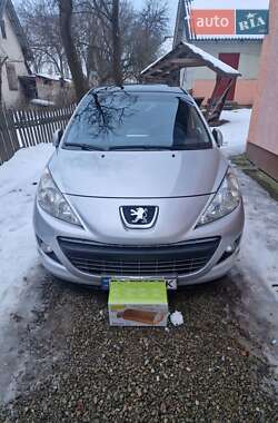 Хэтчбек Peugeot 207 2011 в Долине