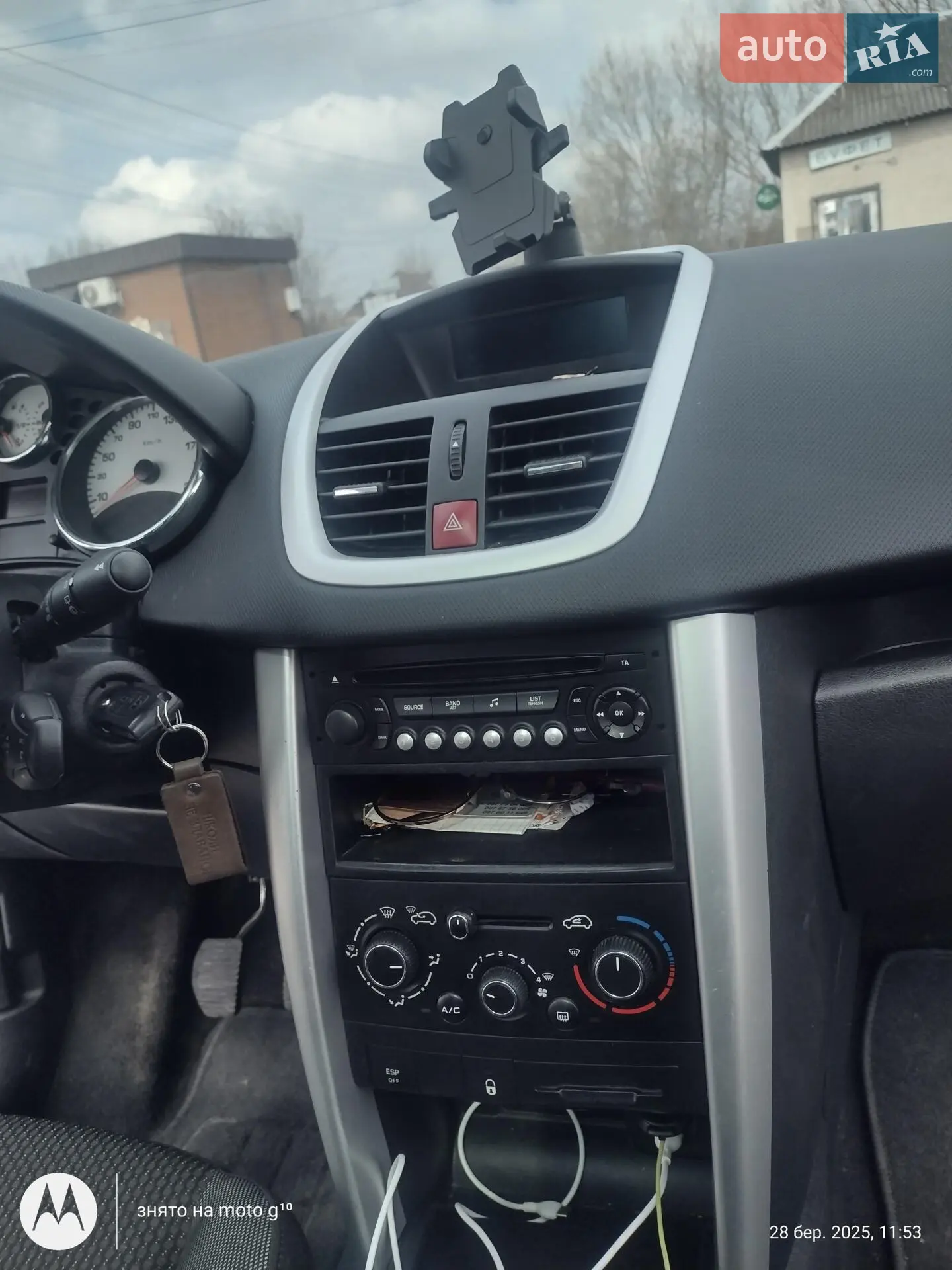 2011 Peugeot 207 - мініатюра 4