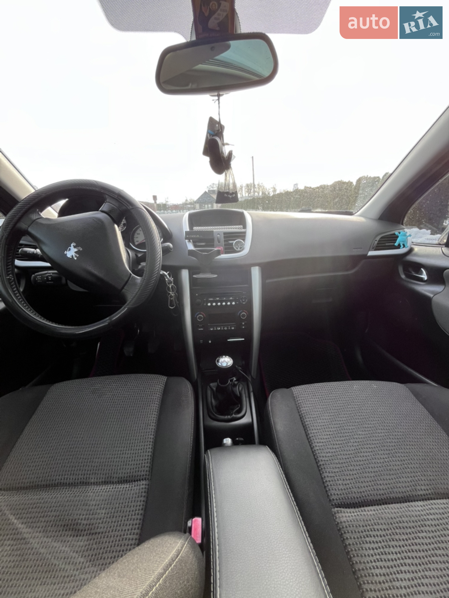 2010 Peugeot 207 - мініатюра 10