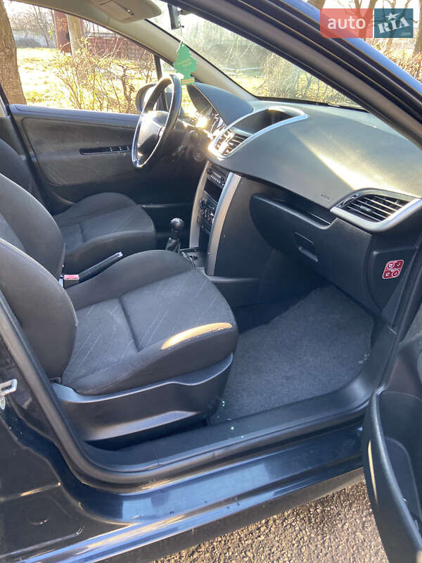 Универсал Peugeot 207 2009 в Коломые