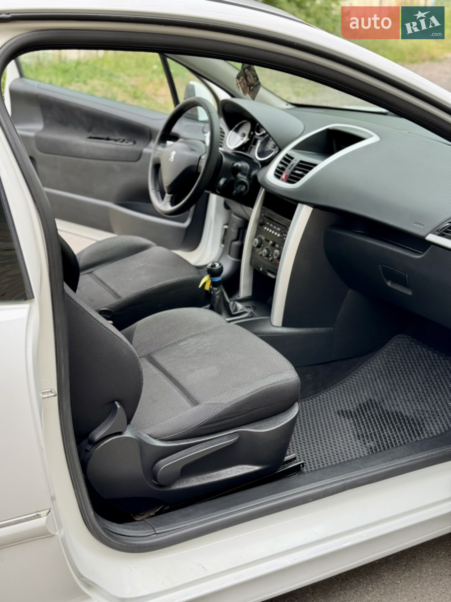 2011 Peugeot 207 - мініатюра 11