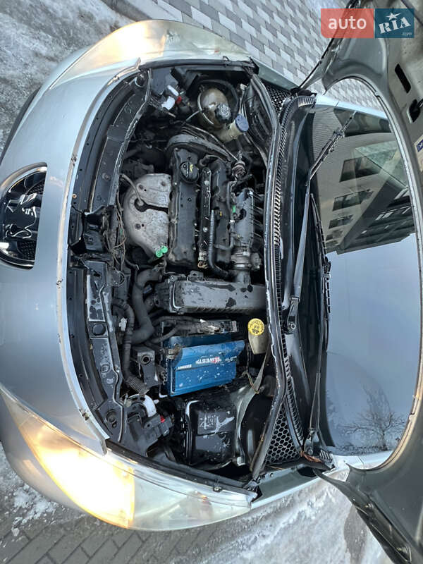 Хэтчбек Peugeot 207 2006 в Белой Церкви фото 11 Хэтчбек Peugeot 207 2006 в Белой Церкви